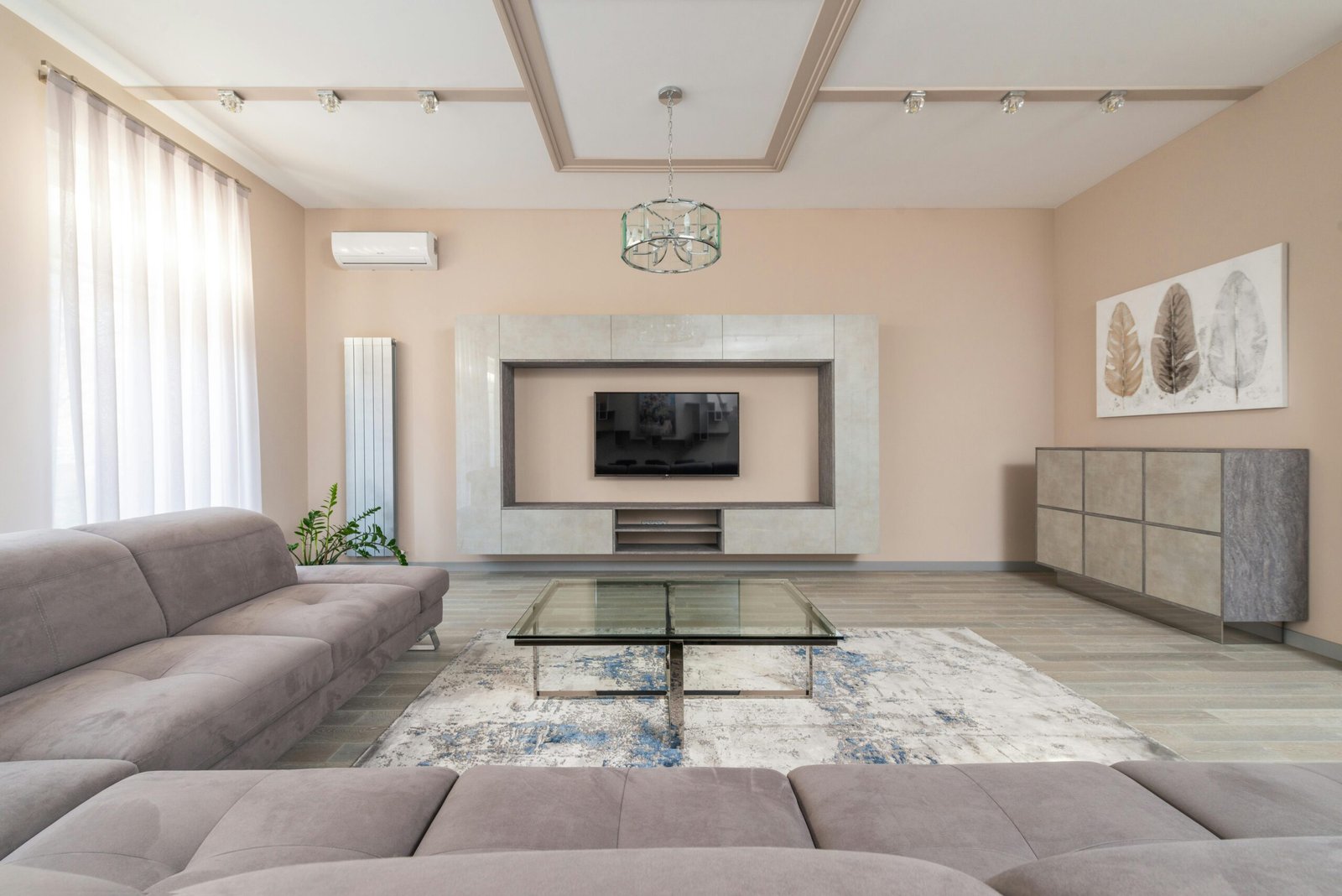 Reverse Cycle AC Unit Indoors 